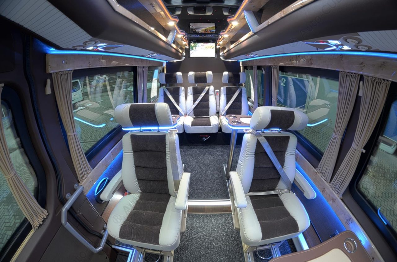 Sprinter CUBY VIP Line No. 271