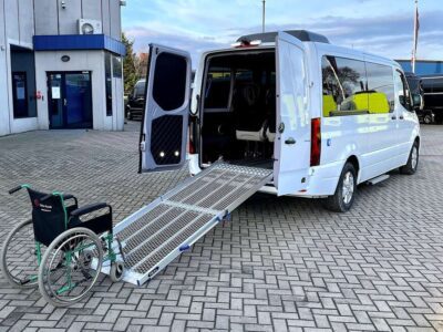 Cuby Sprinter Taxi Bus Line